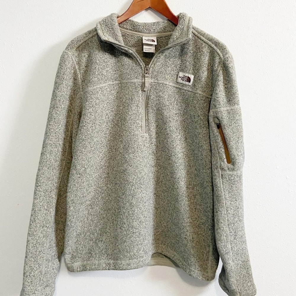 The North Face Gordon Lyons 1/4 Zip Pullover - Picture 11 of 16